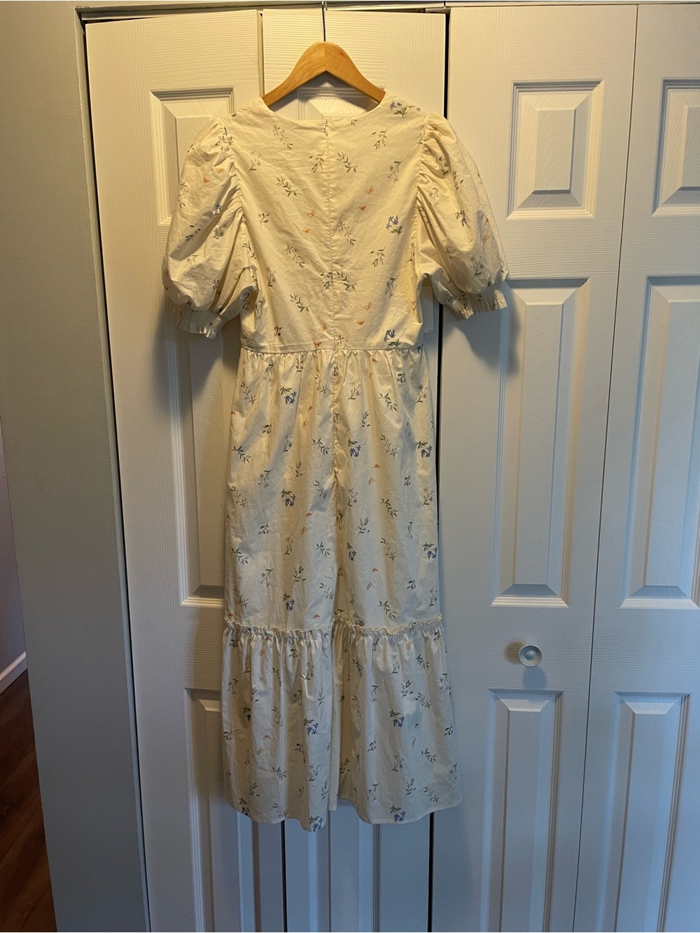 Petal & Pup Steele Puff Sleeve Cotton Midi Dress size small - Picture 5 of 6